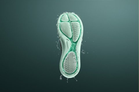 Nike LunarEpic Flyknit Shield
