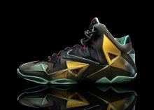 Nike LeBron 11