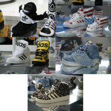 Adidas Originals & Jeremy Scott 2011/2012